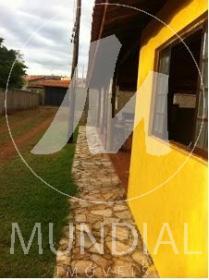 5 - Garagem/estacionamento