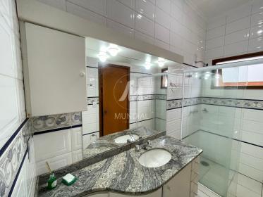 15 - Suite