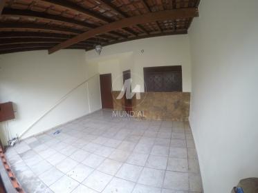 3 - Garagem/estacionamento