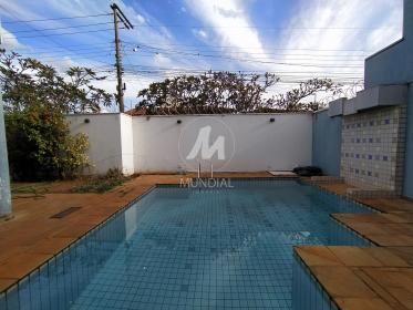 43 - Piscina