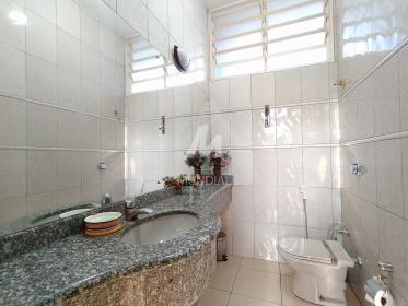 22 - Banheiro/lavabo