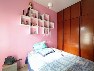 24 - Dormitorio