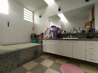 25 - Banheiro/lavabo