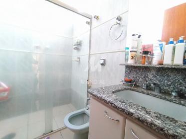 27 - Banheiro/lavabo
