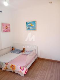 11 - Dormitorio