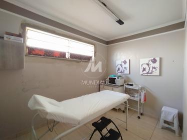 18 - Dormitorio