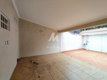 28 - Garagem/estacionamento