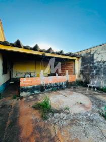 14 - Quintal/corredores