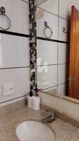 13 - Banheiro/lavabo