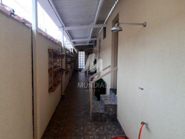 37 - Quintal/corredores