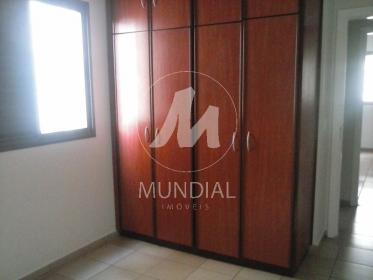 12 - Dormitorio