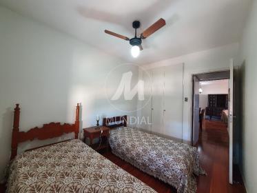 12 - Dormitorio