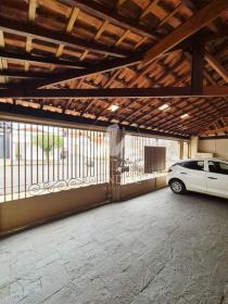 3 - Garagem/estacionamento