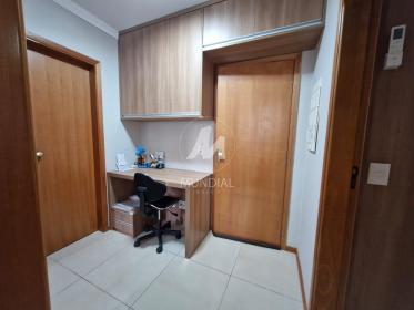 14 - Dormitorio
