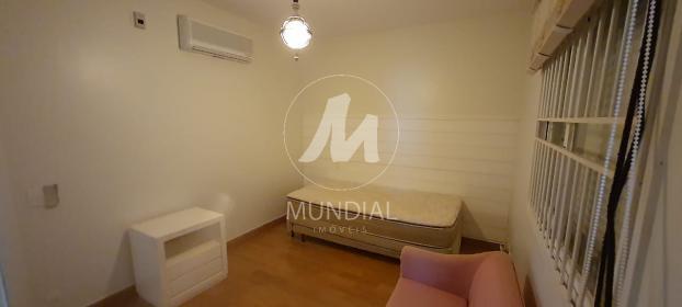 13 - Dormitorio