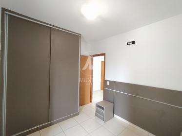 8 - Suite