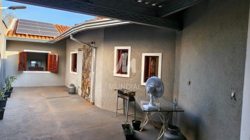22 - Garagem/estacionamento