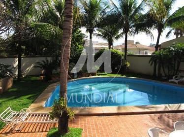 28 - Piscina
