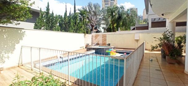 15 - Piscina