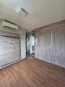 11 - Suite