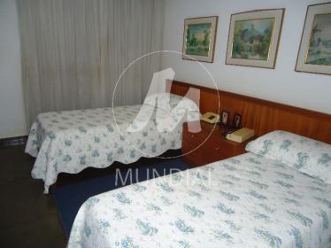 22 - Suite