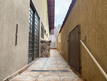 17 - Quintal/corredores