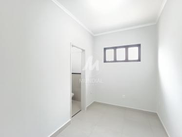 18 - Dormitorio