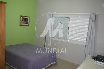 11 - Dormitorio