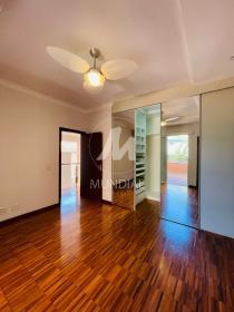 34 - Suite