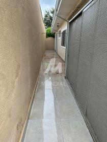 16 - Quintal/corredores