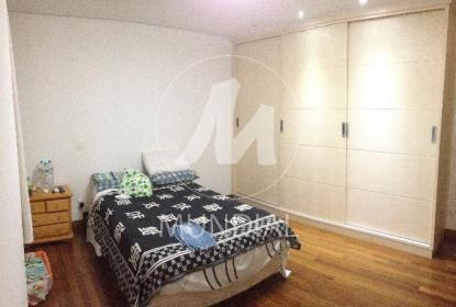 11 - Dormitorio