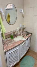 25 - Banheiro/lavabo