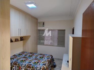 18 - Dormitorio