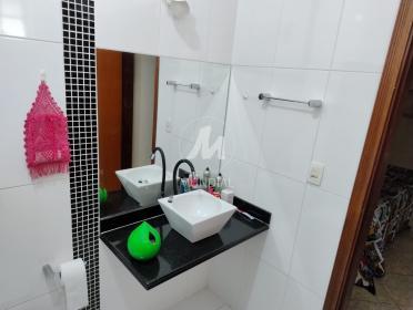 20 - Banheiro/lavabo