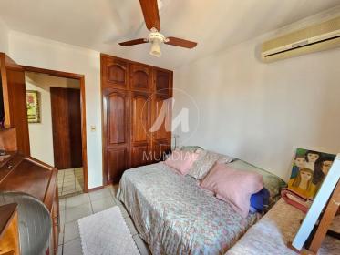 9 - Dormitorio
