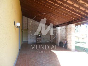 21 - Garagem/estacionamento