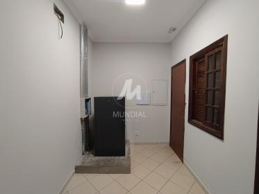 25 - Dormitorio