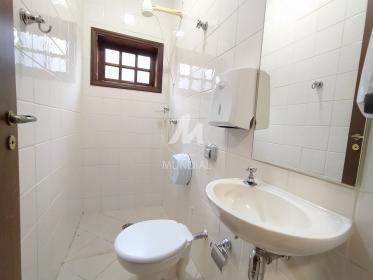26 - Banheiro/lavabo