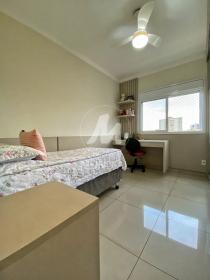 14 - Suite
