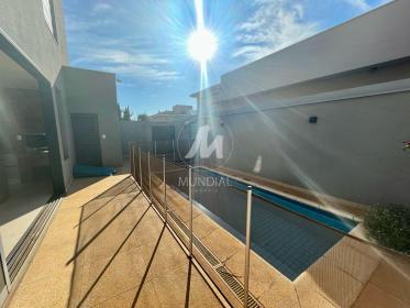 13 - Piscina