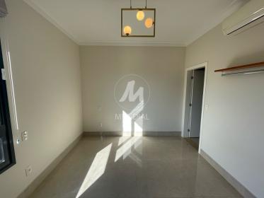 25 - Suite
