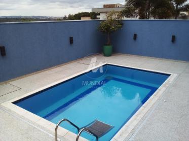27 - Piscina