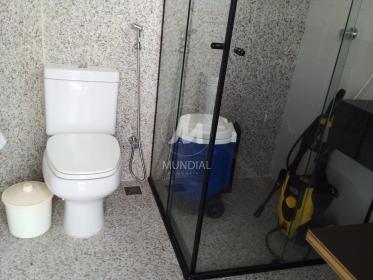 28 - Banheiro/lavabo