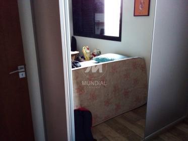 25 - Dormitorio