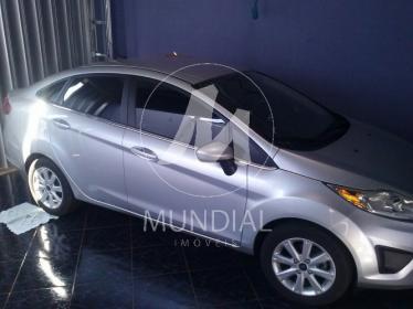 15 - Garagem/estacionamento