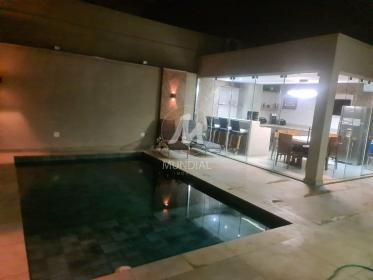 9 - Piscina
