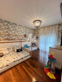 35 - Suite