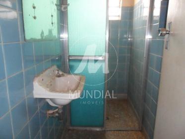 15 - Banheiro/lavabo