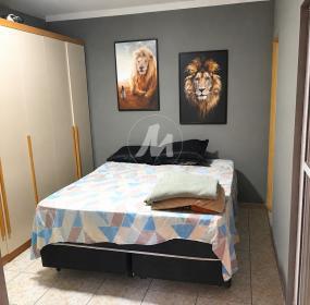 4 - Dormitorio