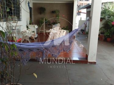 16 - Quintal/corredores
